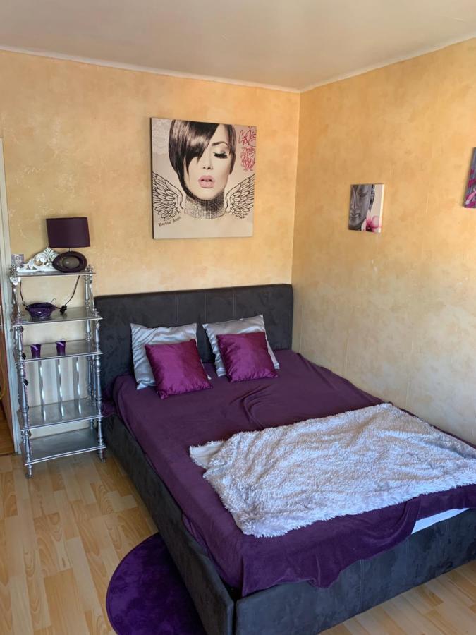 Chez Christine Apartamento Rodez Exterior foto